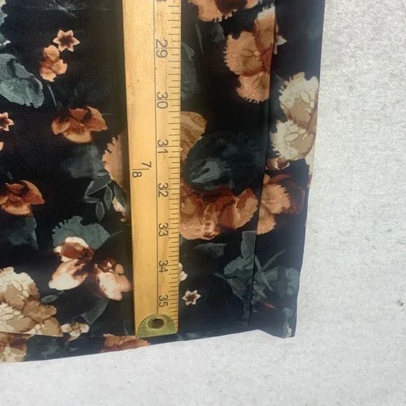 H&M Womens Black Floral Print 3/4 Sleeve V-Neck Shift Dress Sz 8 Polyester Boho - Picture 12 of 12